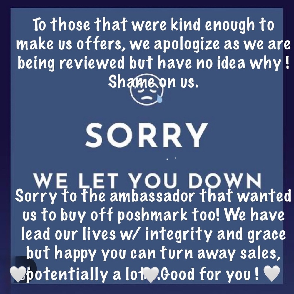 Source Unknown Apology Graphic Tee in Blue and White